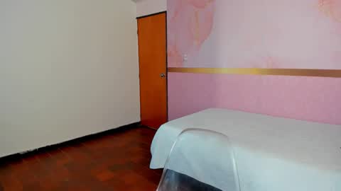 S O F I A online show from 09-17-25, 12:18