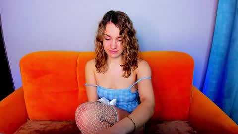 milkablond online show from 03-06-25, 12:54