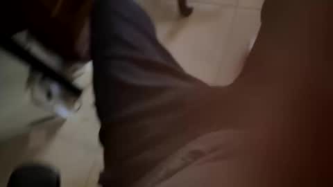 Milkme online show from 04-17-26, 09:18