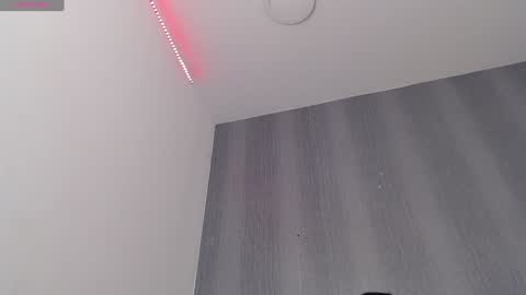 Amira online show from 02-08-25, 07:49