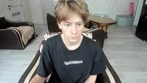 Isaac online show from 02-13-26, 05:14