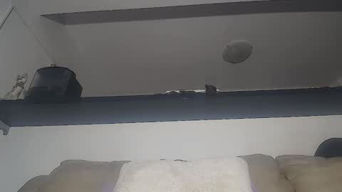 Snapshot of milkycandycce chatting on 12-13-24, 07:58 C online show from 12-13-24, 07:58