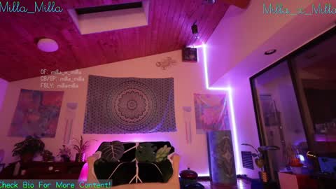 milla_milla online show from 12-10-24, 02:39