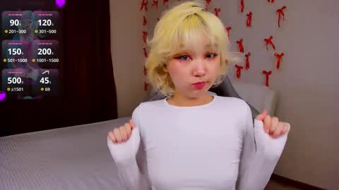 Snapshot of milla_waves chatting on 02-10-26, 12:53 Milla or just Mi online show from 02-10-26, 12:53