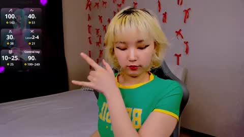 Snapshot of milla_waves chatting on 02-12-26, 01:17 Milla or just Mi online show from 02-12-26, 01:17