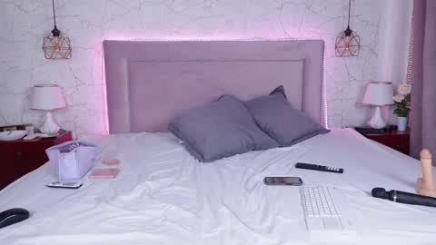 MillaBliss online show from 03-12-25, 08:41