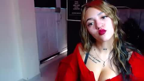 Snapshot of millacounisslosexanal chatting on 01-13-25, 04:30 Violeta online show from 01-13-25, 04:30