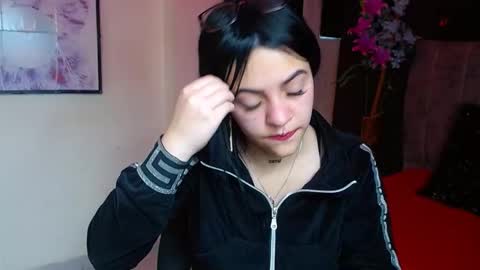 Snapshot of millacounisslosexanal chatting on 11-13-25, 03:22 Violeta online show from 11-13-25, 03:22