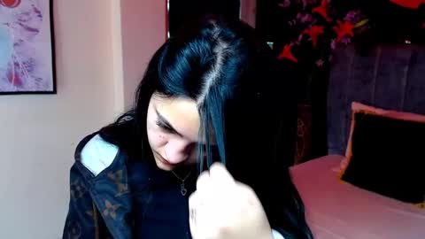 Snapshot of millacounisslosexanal chatting on 12-01-25, 01:49 Violeta online show from 12-01-25, 01:49