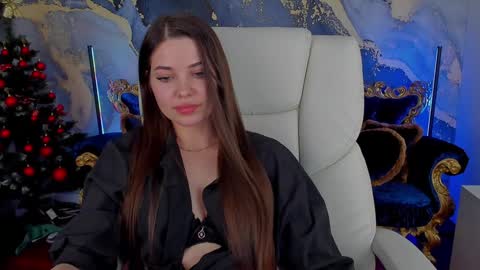 Snapshot of mille_joy chatting on 01-19-25, 05:15 Mille online show from 01-19-25, 05:15