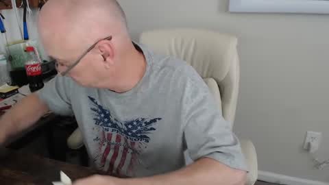 Snapshot of millenium0129 chatting on 09-24-25, 05:38 millenium0129 online show from 09-24-25, 05:38