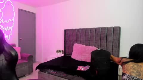 Snapshot of miller_silvana chatting on 02-20-26, 12:05 miller_silvana online show from 02-20-26, 12:05