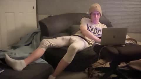 SlimnHungOH online show from 01-30-25, 01:33