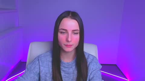 Milly online show from 12-17-24, 12:43