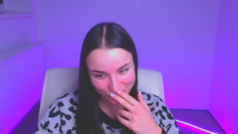 Milly online show from 12-24-24, 12:44