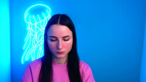 Milly online show from 01-28-25, 12:32