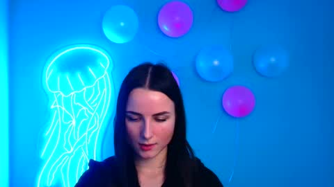 Milly online show from 02-11-25, 12:16