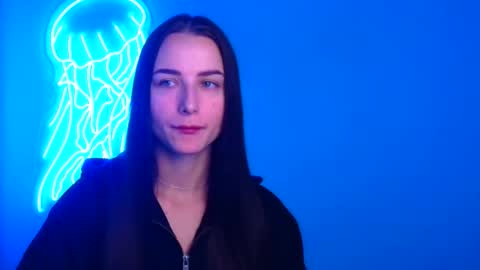 Milly online show from 09-19-25, 05:42