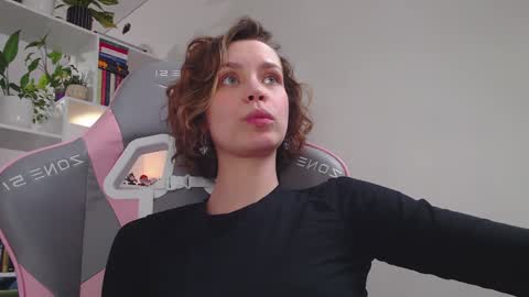 Milly online show from 02-01-25, 10:15