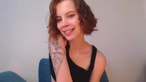 Milly online show from 10-14-25, 07:09