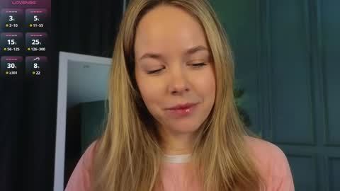 Snapshot of milly_shy chatting on 01-23-25, 08:36 Milly online show from 01-23-25, 08:36