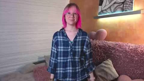 Milly online show from 11-10-25, 08:02