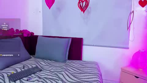 Snapshot of milu_beluci chatting on 02-20-25, 02:57  Milu Belucci  online show from 02-20-25, 02:57