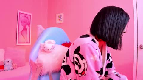 milu_carbajal_x online show from 02-19-26, 03:35