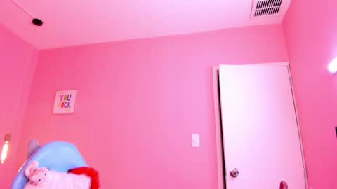 milu_carbajal_x online show from 02-20-26, 10:49