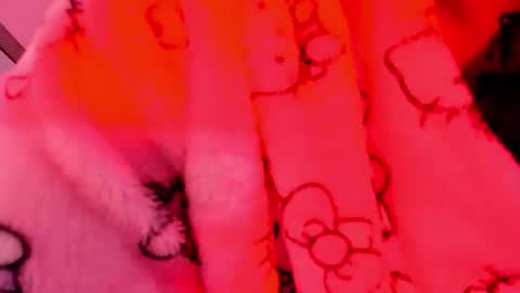 milu_carbajal_x online show from 02-25-26, 04:00