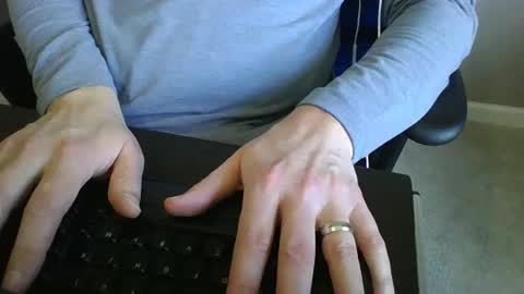 milwaukeebadger24 online show from 01-04-25, 08:05