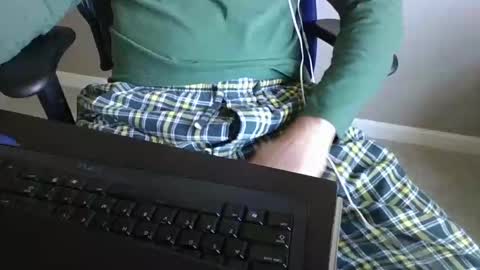 milwaukeebadger24 online show from 01-19-25, 08:19