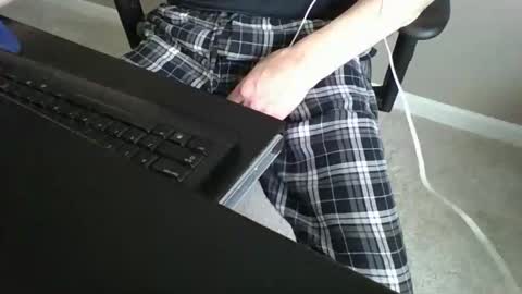 milwaukeebadger24 online show from 02-14-25, 10:04