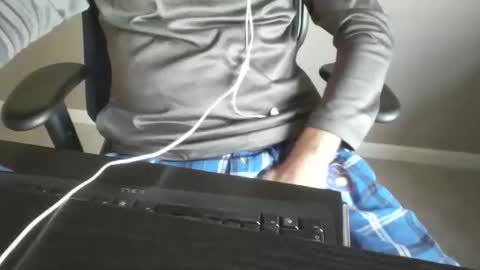 milwaukeebadger24 online show from 11-12-25, 01:44