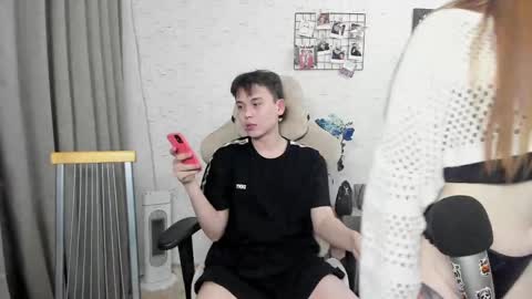 Milena and Jasper online show from 02-18-25, 06:26