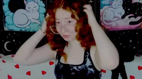 Snapshot of mimimerrym chatting on 08-05-26, 03:31 Merry online show from 08-05-26, 03:31