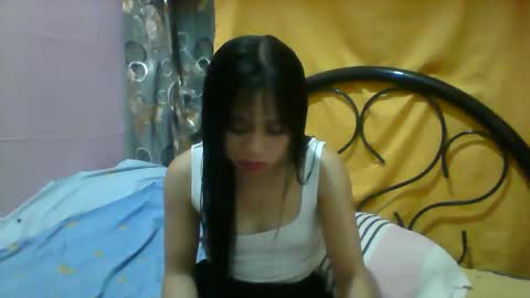 mimiyolove online show from 02-19-25, 10:23