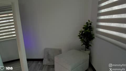 mimmyfit1 online show from 12-17-24, 07:15