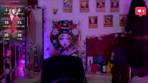 minami_nakamura online show from 11-11-25, 03:39