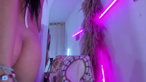 minari_ online show from 02-21-26, 11:17