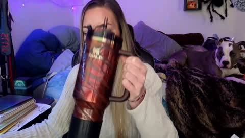 Mindy Mars online show from 01-09-25, 05:11