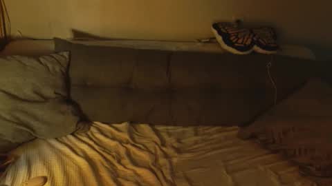 Mindy online show from 12-14-25, 02:22