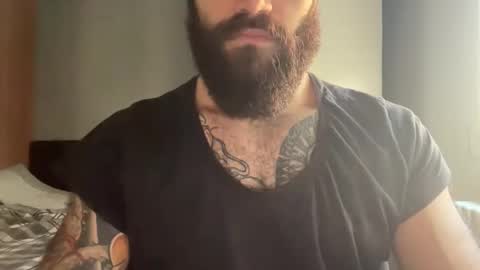 Snapshot of mingo_in_wonderland chatting on 10-25-25, 09:06 Lance online show from 10-25-25, 09:06