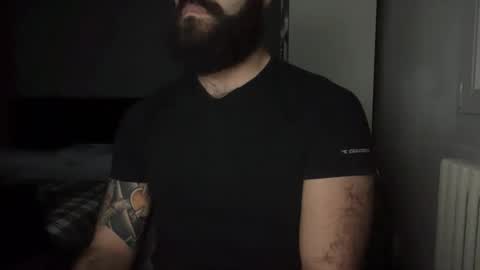 Snapshot of mingo_in_wonderland chatting on 10-29-25, 09:49 Lance online show from 10-29-25, 09:49