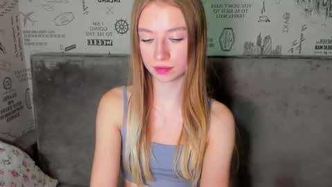 Amelia online show from 11-27-25, 09:17