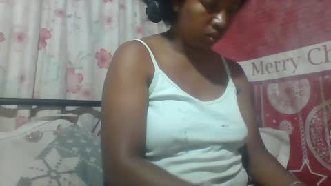 Snapshot of minie4tina chatting on 12-16-24, 05:22 Minie4Tina online show from 12-16-24, 05:22