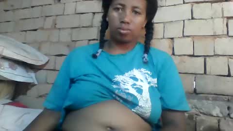 Snapshot of minie4tina chatting on 12-30-24, 07:37 Minie4Tina online show from 12-30-24, 07:37