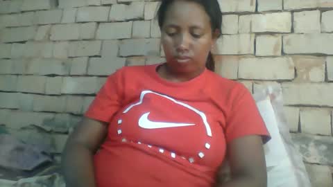 Snapshot of minie4tina chatting on 02-04-25, 11:27 Minie4Tina online show from 02-04-25, 11:27