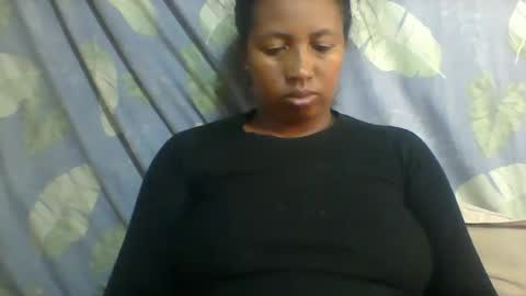 Snapshot of minie4tina chatting on 02-28-25, 10:09 Minie4Tina online show from 02-28-25, 10:09