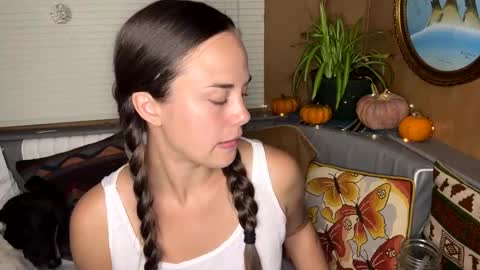 minimaggie online show from 11-09-25, 12:20